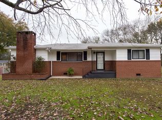 625 James St, Rossville, GA 30741