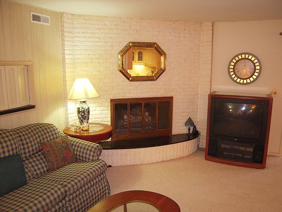 5th image of 2324 Sugar Maple Dr