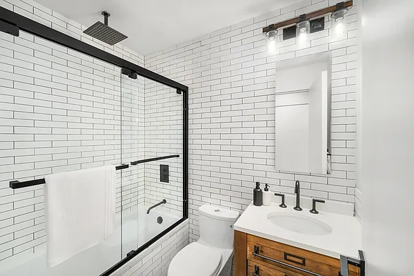 Sold by Compass | media 7