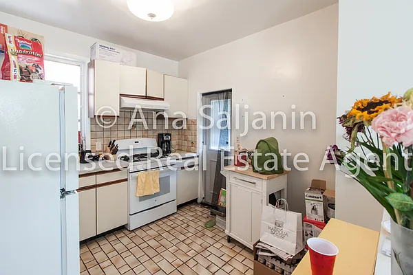 Rented by Citi Zone Realty | media 17