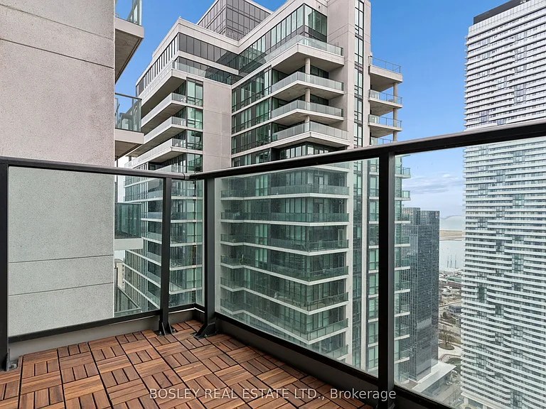 16 Harbour St #4501 — Photo 24