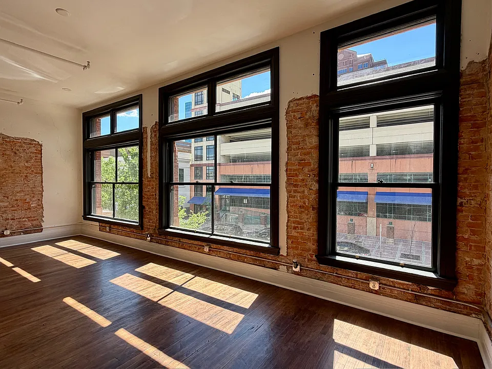 325 N Superior St #201