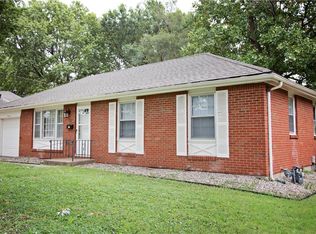 3609 S Dodgion Ave, Independence, MO 64055