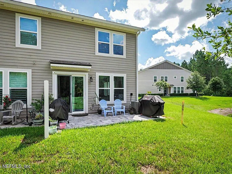 11150 Minnetta Ct — Photo 4