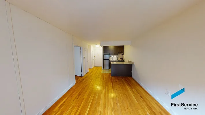 Rented by FirstService Realty (legacy) | media 24
