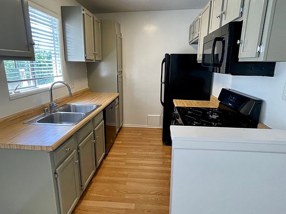 5th image of 11676 Chenault St APT 25