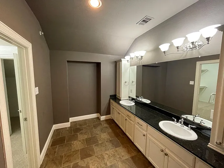 1616 Carpenter Dr — Photo 17