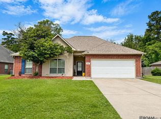 26461 Avoyelles Ave, Denham Springs, LA 70726
