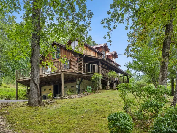 858 Highway 100 W, Centerville, TN 37033