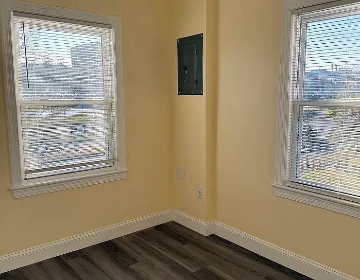 1820 C St NE #2 — Photo 16