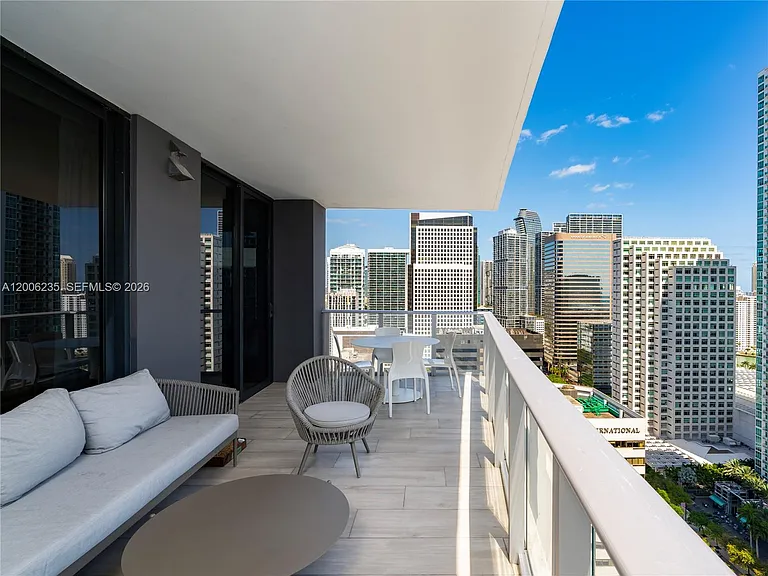 1010 Brickell Ave #2801 — Photo 16