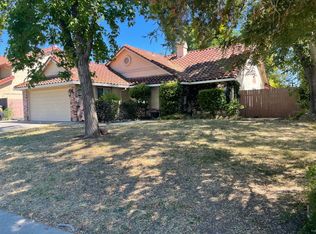 308 Clarescastle Way, Vacaville, CA 95688