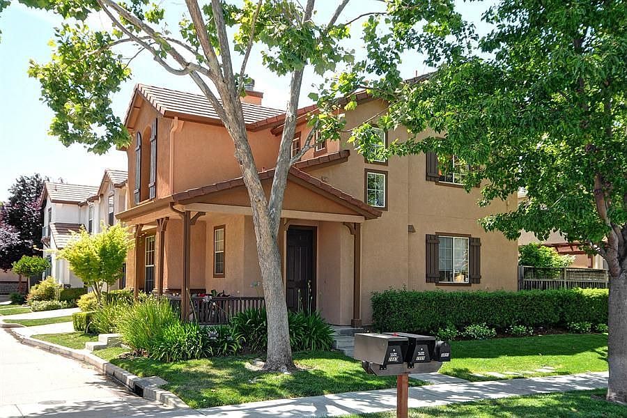 1st image of 2891 Rubino Cir
