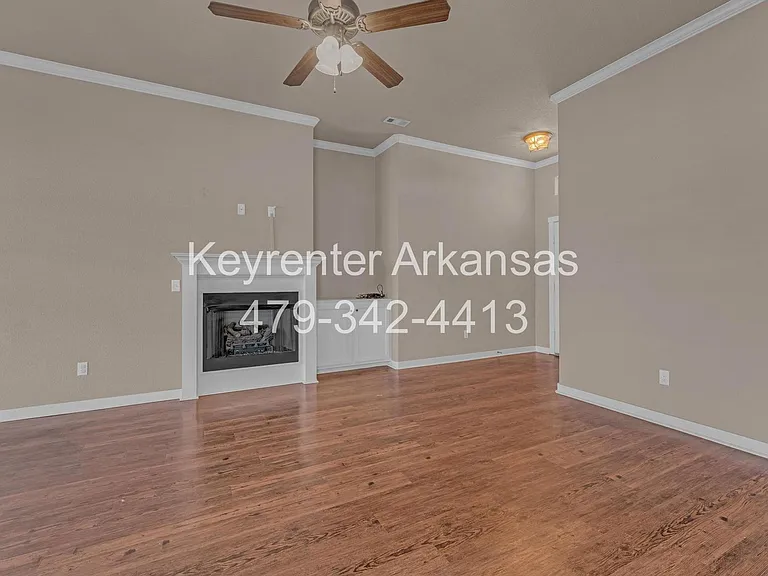 3904 Kirkbridge Pl — Photo 4