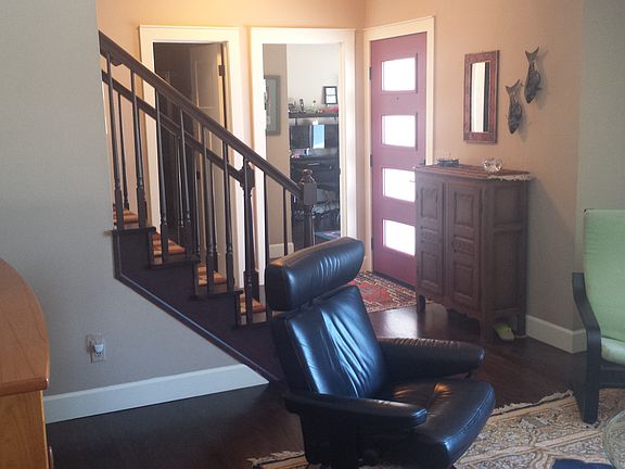 Living Room & Entry