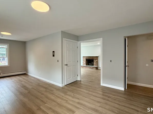 186 York St Floor 1, West Haven, CT 06516