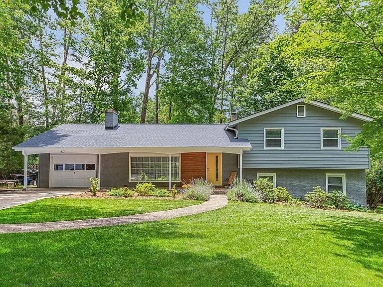 30 S Oak Forest Dr — Photo 1