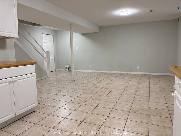 885 Runningbrook Dr #BASEMENT — Photo 2