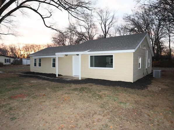29818 Oregon Ave, Elkhart, IN 46516