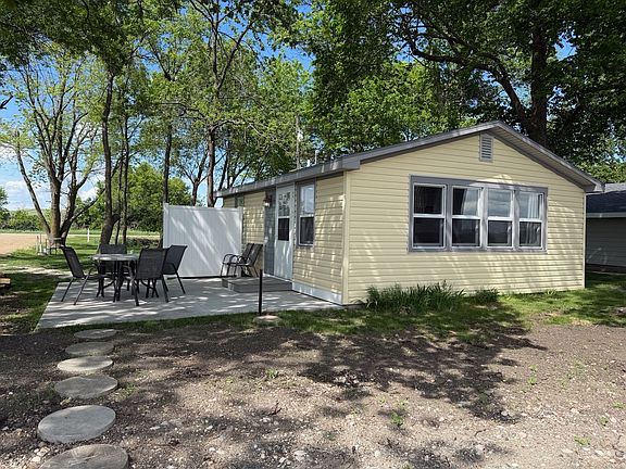 2nd image of 3167 133rd St