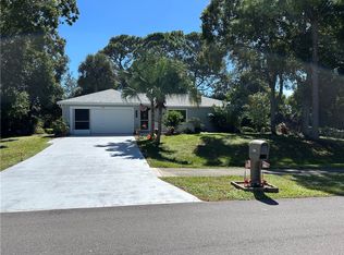 750 Tulip Dr, Sebastian, FL 32958