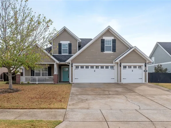 1004 Sloane Sq, Cave Springs, AR 72718