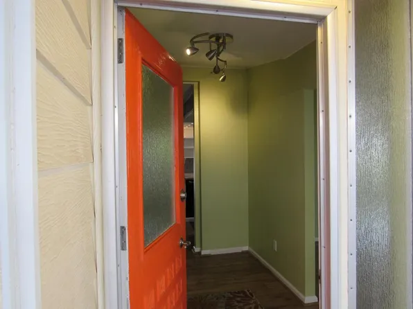 191 Figuaro Dr, Palm Springs, CA 92264