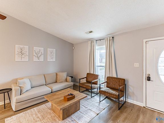 5th image of 1807 E Brownstone Ct SW