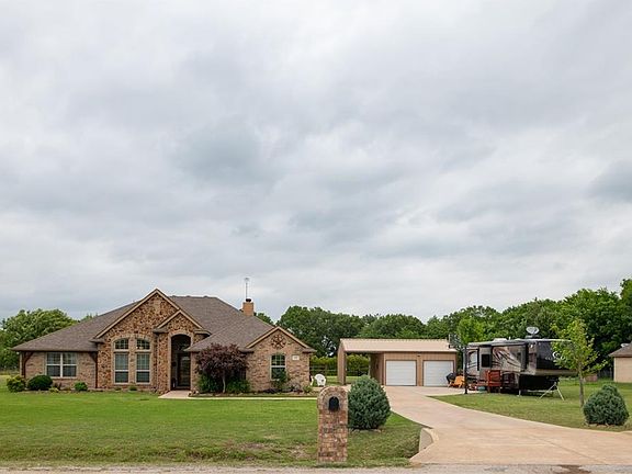 3rd image of 249 Miramar Cir