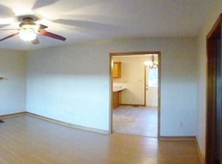 102 Kanton Dr, Jacksonville, NC 28540