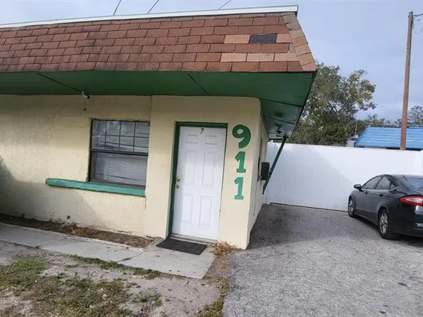 911 W Waters Ave, Tampa, FL 33604