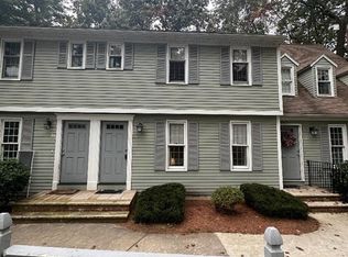 212 Wellman Ave, North Chelmsford, MA 01863