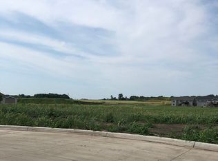 4312 Jakob Cir, Cedar Falls, IA 50613