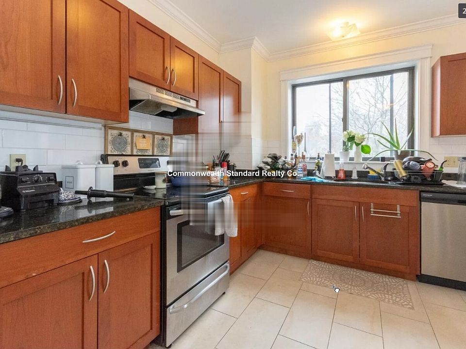 1st image of 27 Glenville Ave APT 1A