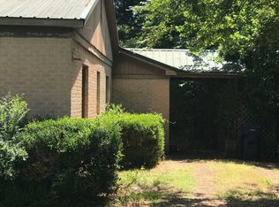 112 Caroline St #B, Corinth, MS 38834