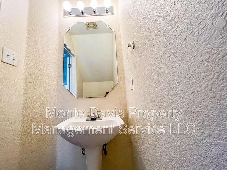 505 Shant St — Photo 15