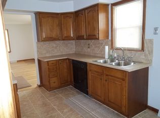 5703 Campbell Blvd, Lockport, NY 14094