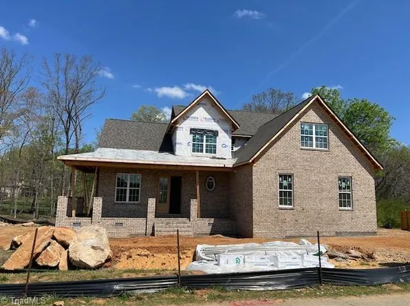 8602 Parkchester Pl, Oak Ridge, NC 27310
