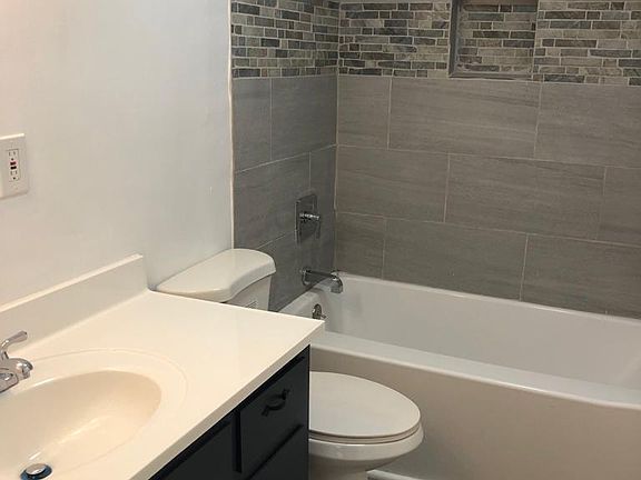 4th image of 11707 York Ave APT E