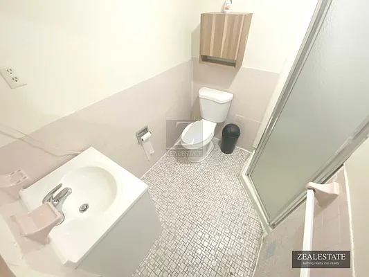 Rented by ZealEstate Group Inc | media 60