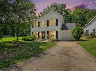 3407 Briarbend Dr, Greensboro, NC 27410