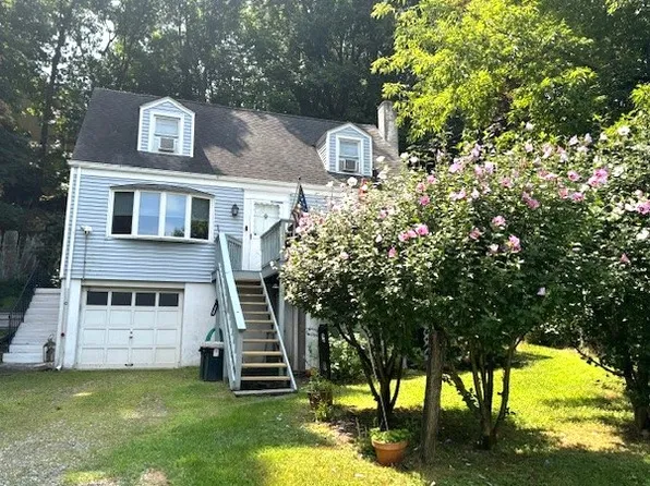 3 Eugene St, Greenwich, CT 06830