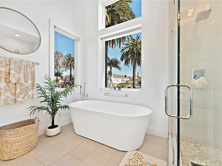 415 Marguerite Ave — Photo 38