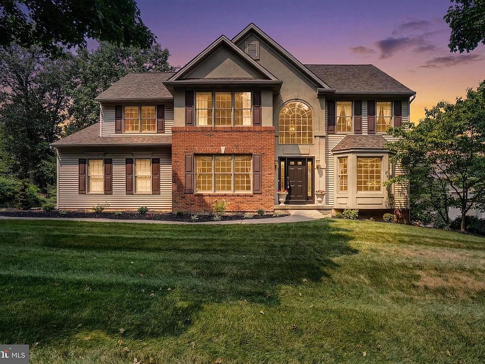 1st image of 410 Sarah Woods Dr