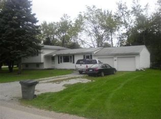 6291 W Maple Rd, Geneva, OH 44041