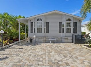 2077 Crystal Lake Dr, Naples, FL 34120