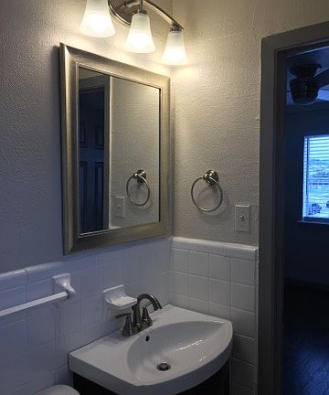 5th image of 1510 Annex Ave APT 203