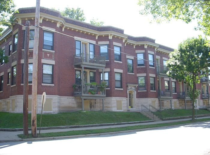 1st image of 2336 S 39th St