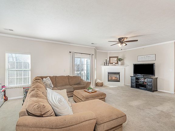 3rd image of 150 Saddlebrook Ln Unit 533
