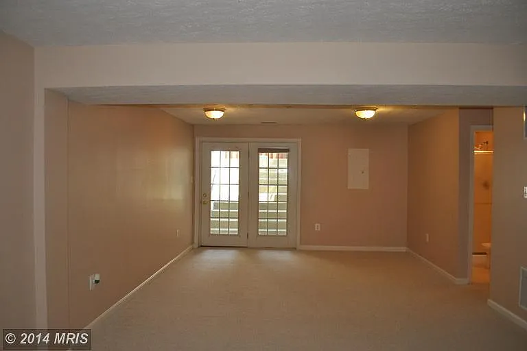 2469 Wheat Meadow Cir — Photo 18